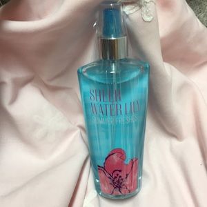 Victoria's Secret Sheer Water Lily Summer Freshes